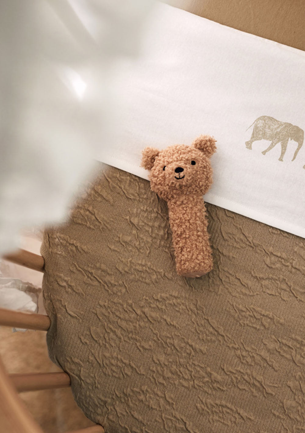 Jollein Rassel 'Teddy Bear' Biscuit