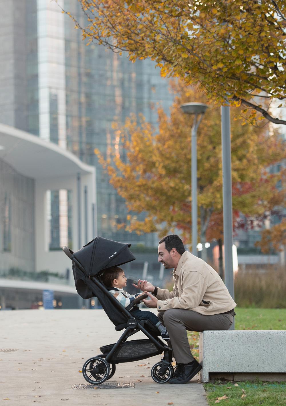 Nuna TRVL lx Buggy Caviar