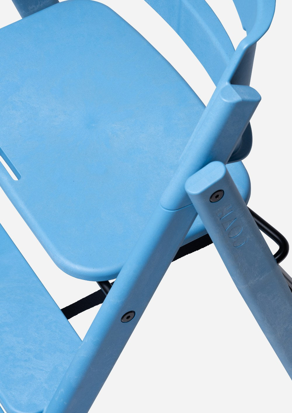 KAOS Hochstuhl Klapp Recycelter Kunststoff Swedish Blue