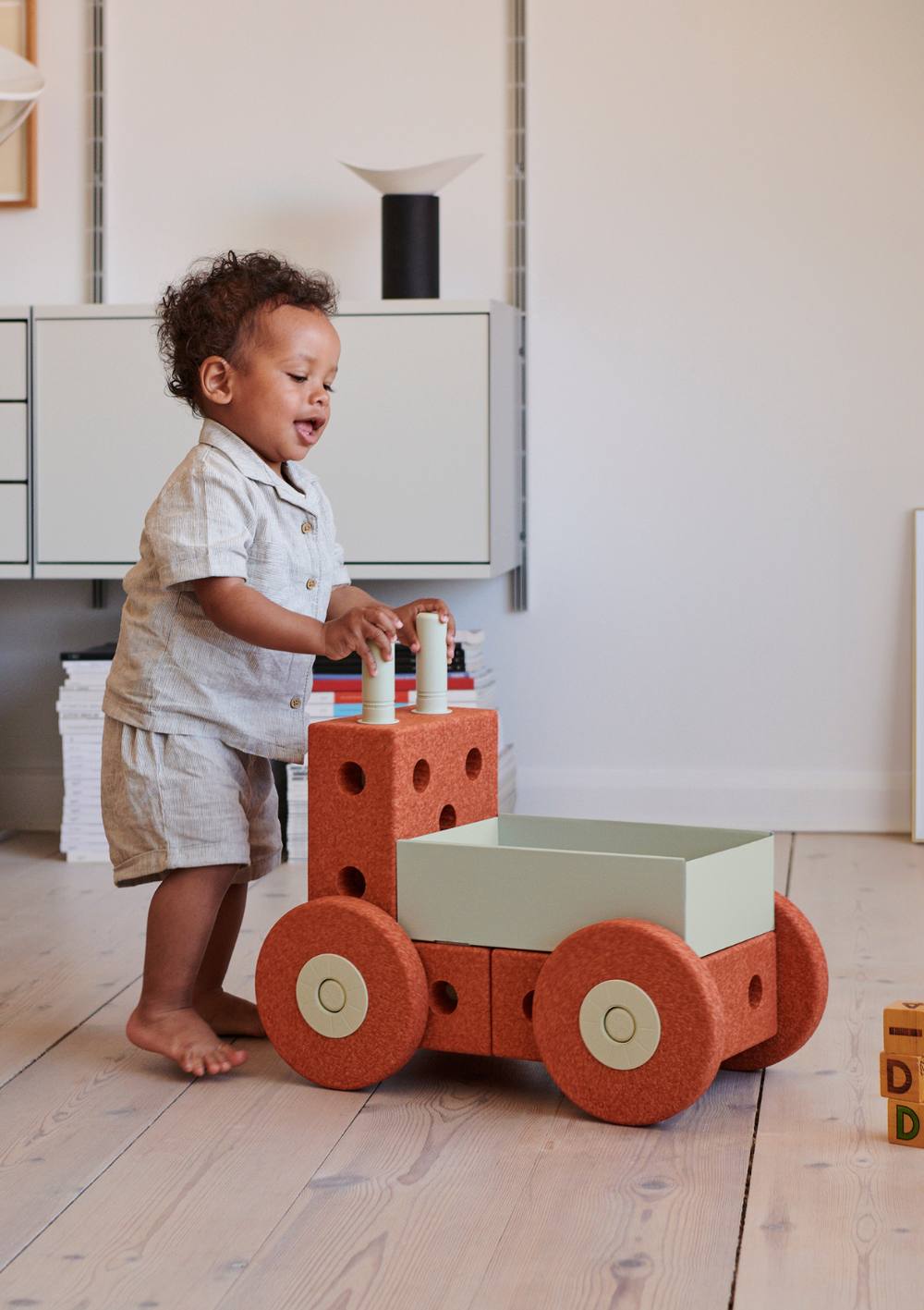 MODU 3-in-1 Lauflernwagen Burnt Orange / Dusty Green