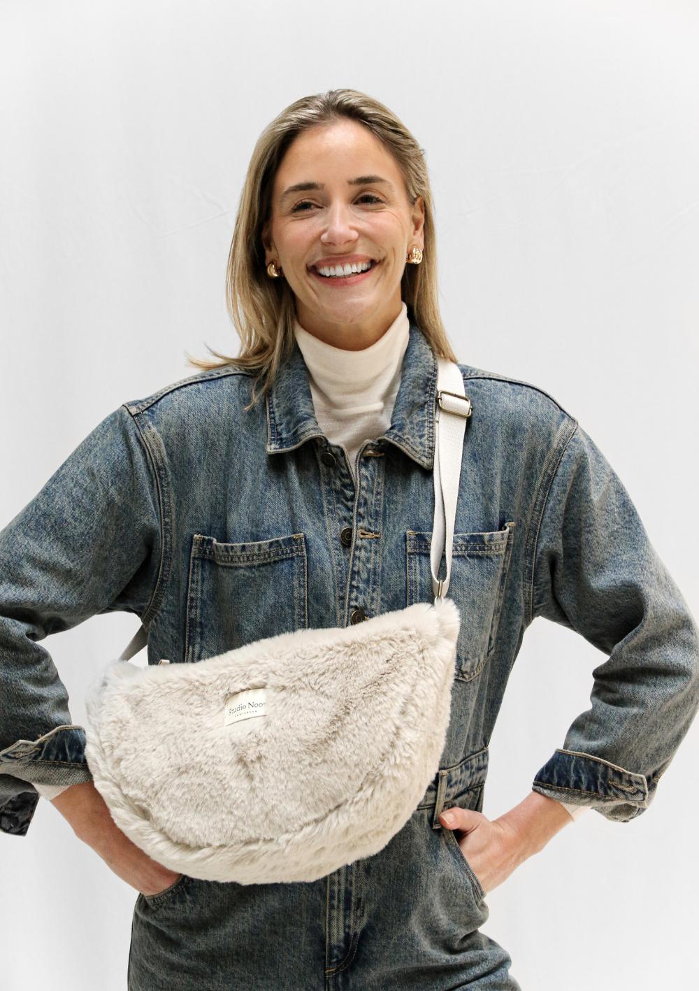 Studio Noos Umhängetasche 'Faux Adult Fanny Pack' Neutral