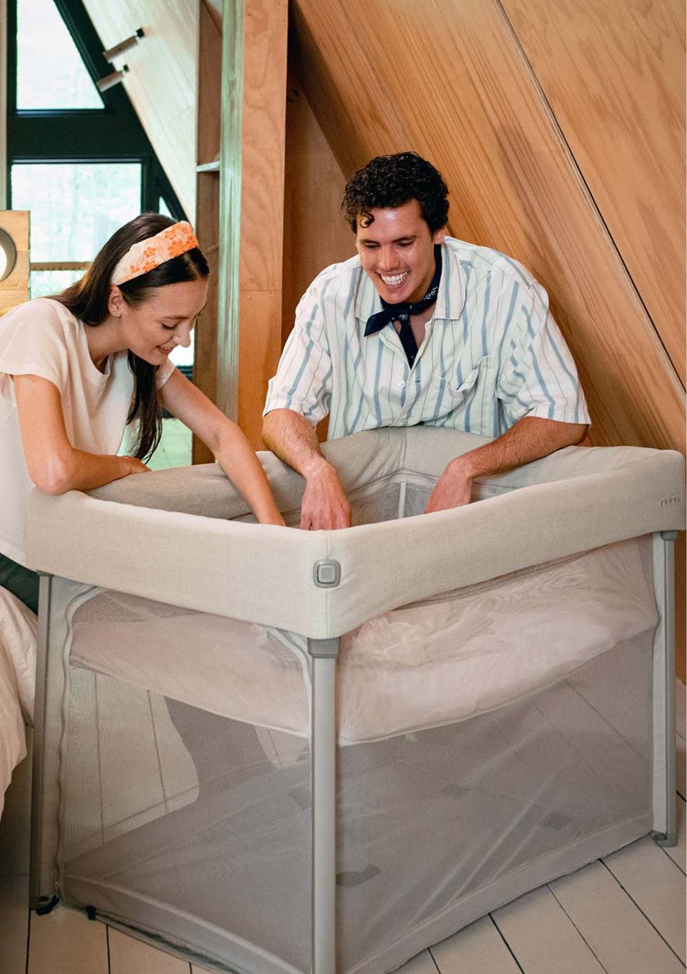 Nuna PAAL Reisebett (inkl. Spannbettlaken) Biscotti