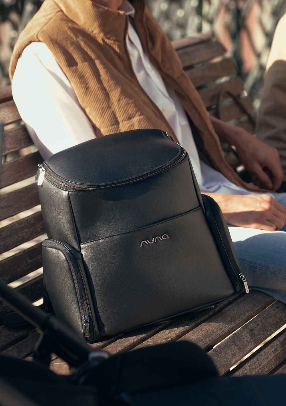 Nuna Wickelrucksack Caviar