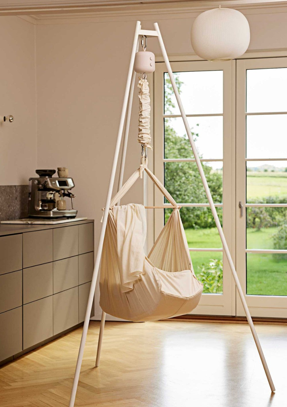 Membantu Federwiegenmotor 'LeeLo02' Beige