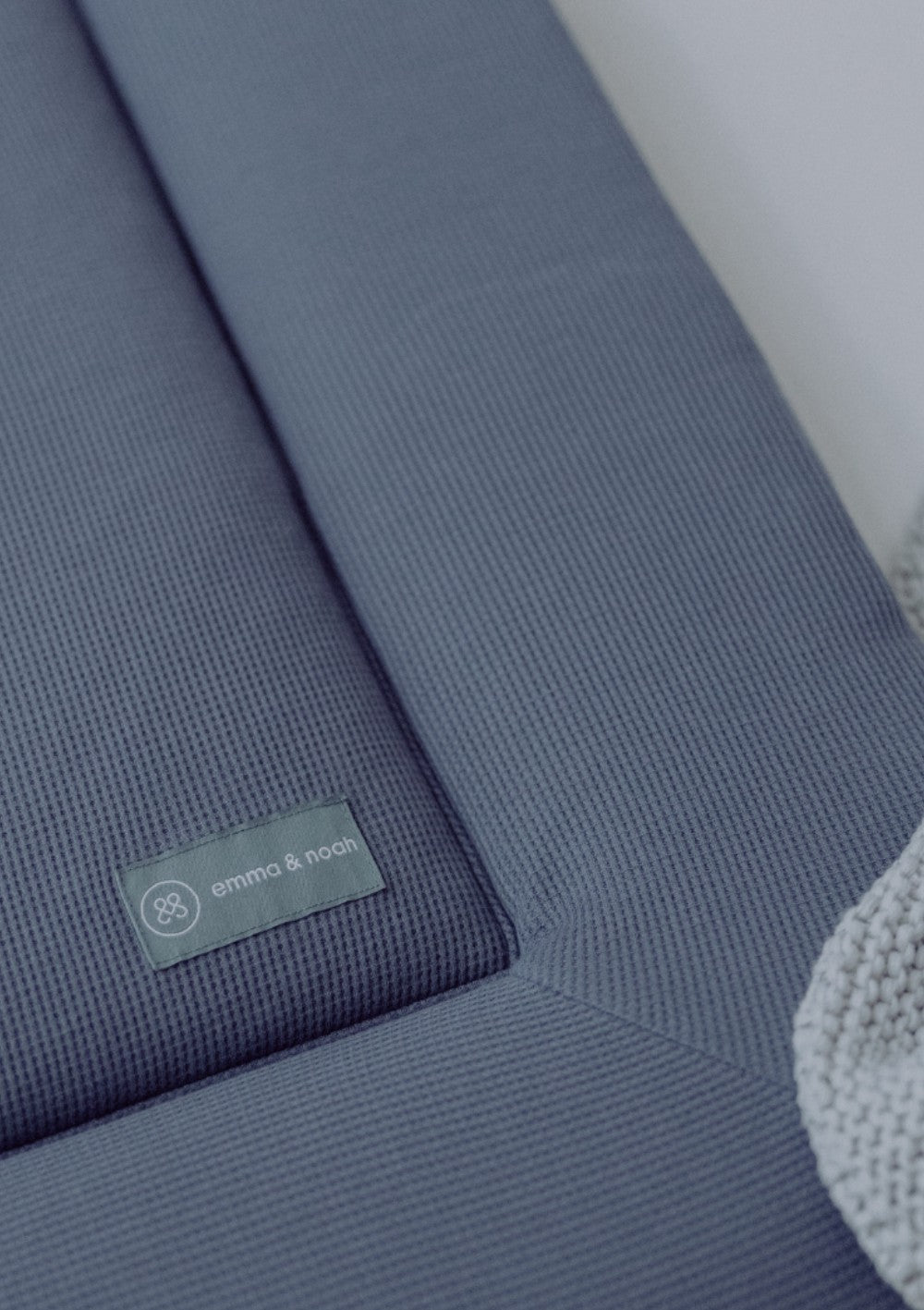 emma & noah Krabbeldecke Mini Piqué Essential Blau 120 x 120 cm