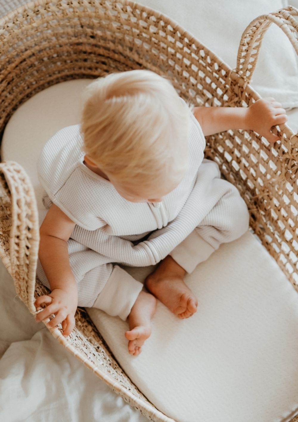 emma & noah Schlafsack mit Umschlag-Fuß 2,5 TOG Essential Beige