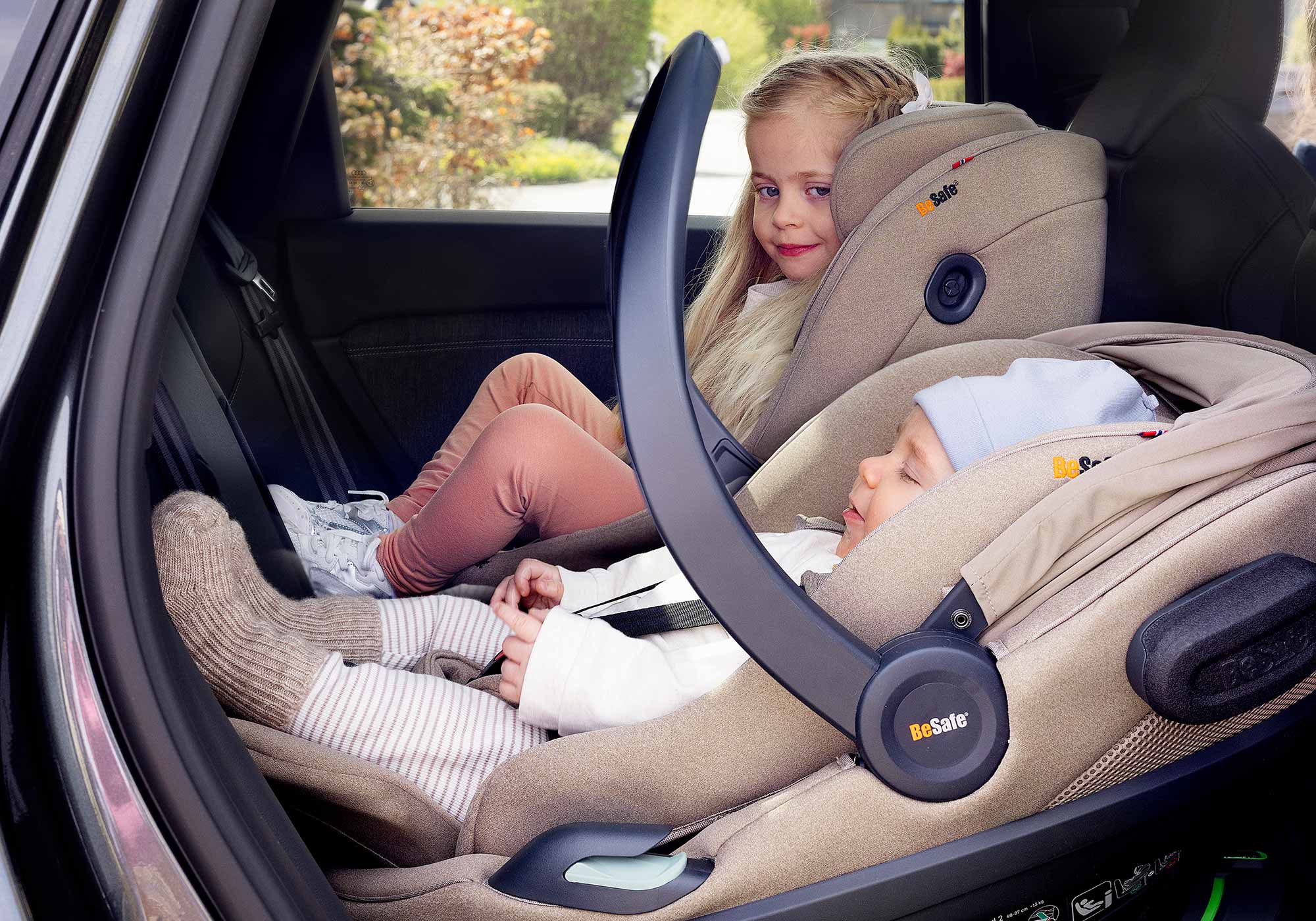 BeSafe Beyond2 System - Babyschale Go Beyond2 und Kleinkindsitz Beyond2 360