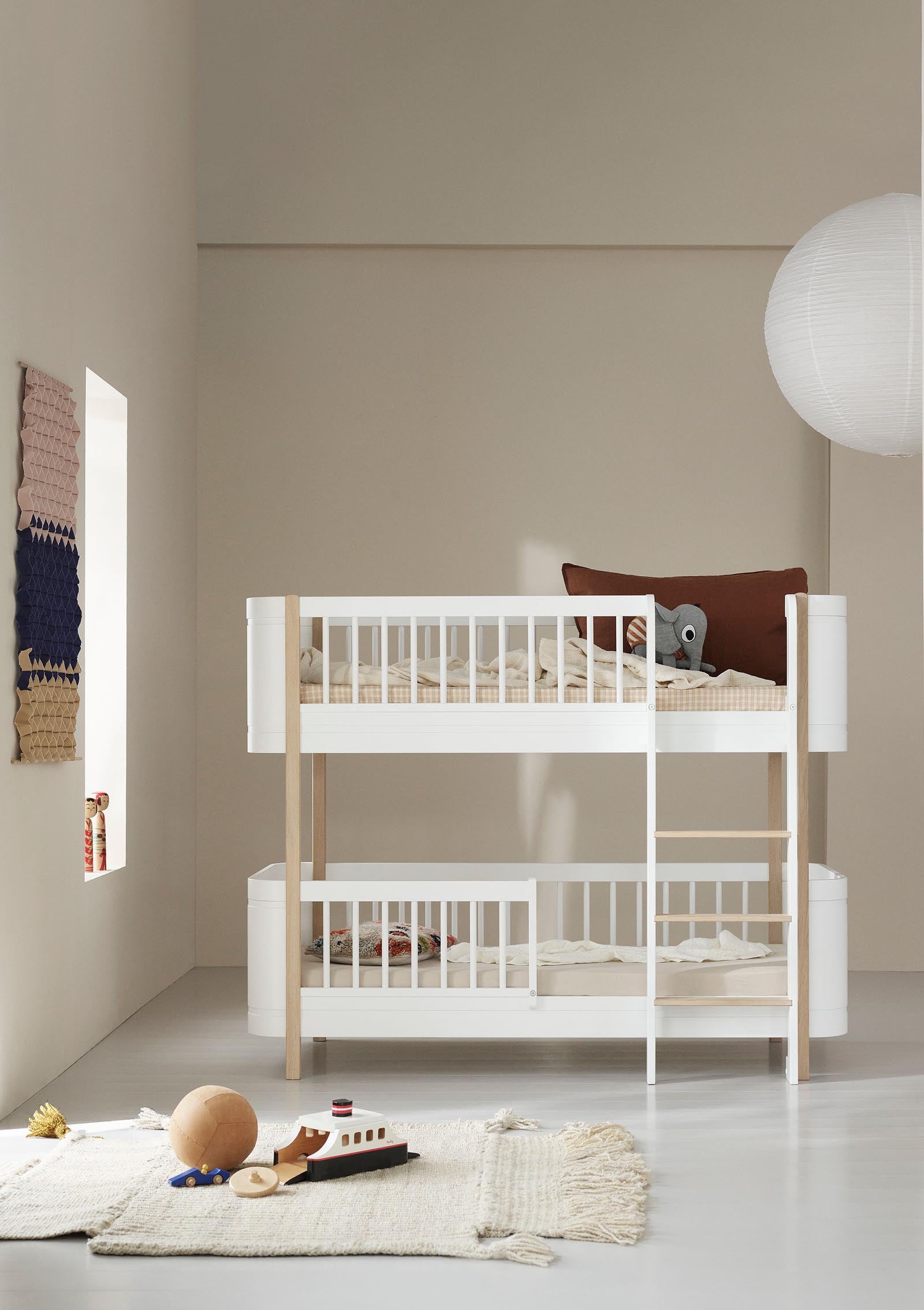 'Wood' Mini+ halbhohes Etagenbett weiß/Eiche