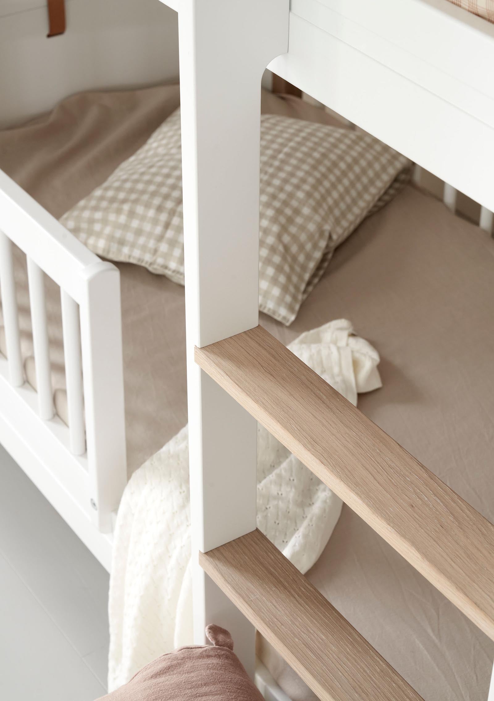 'Wood' Mini+ halbhohes Etagenbett weiß/Eiche