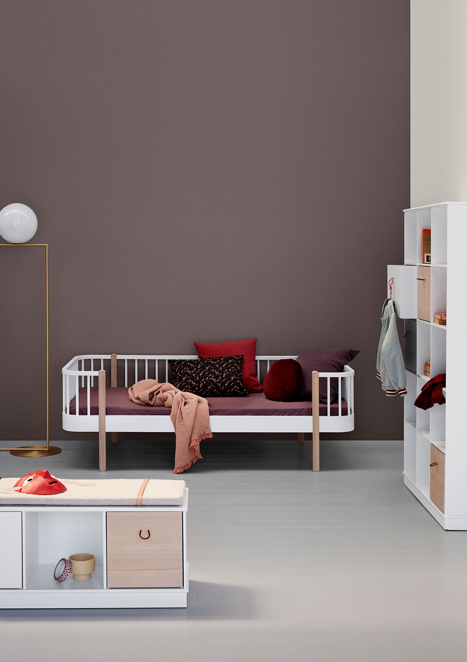 'Wood' Bettsofa weiß / Eiche