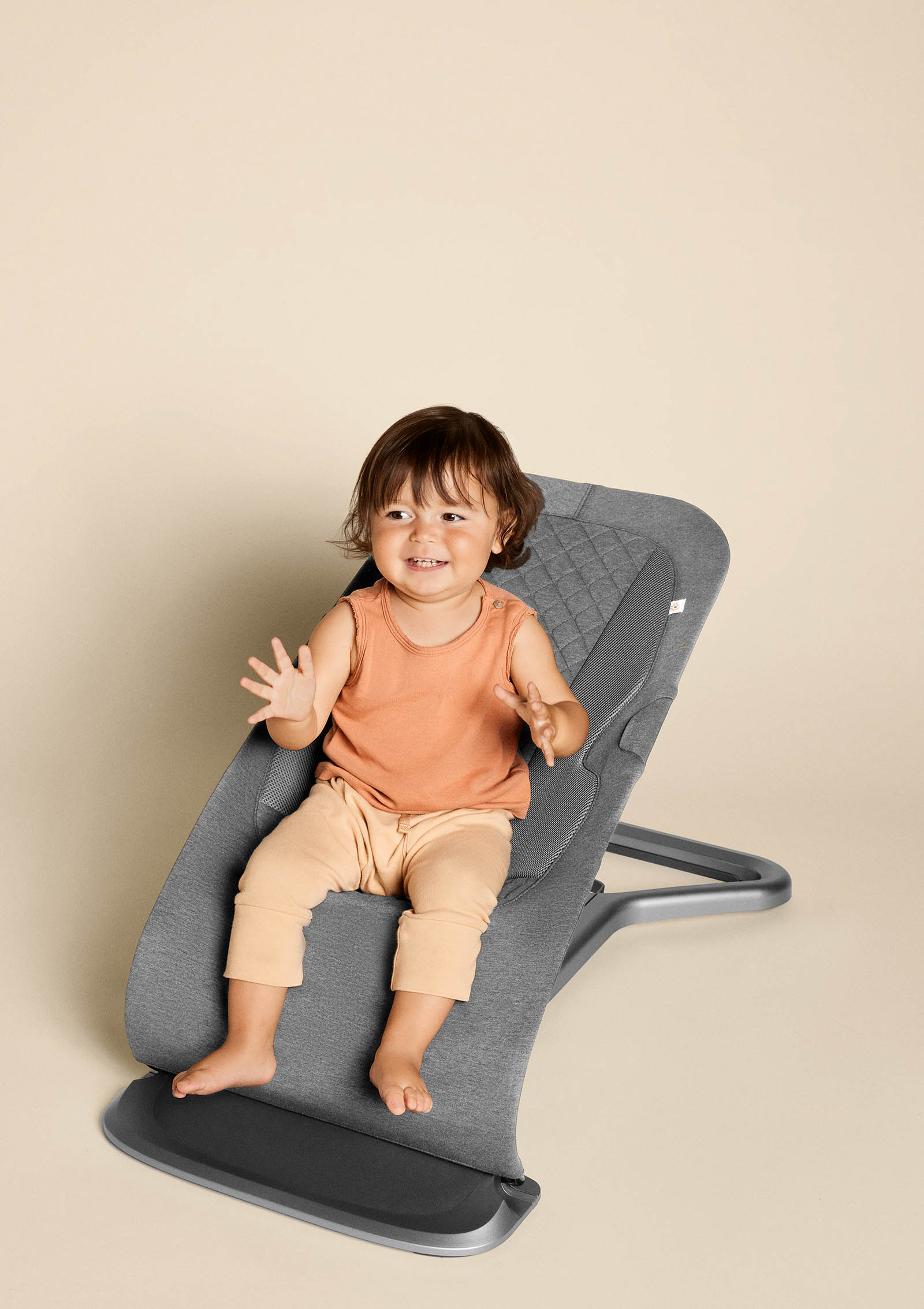 'Evolve' 3-in-1 Babywippe charcoal grey