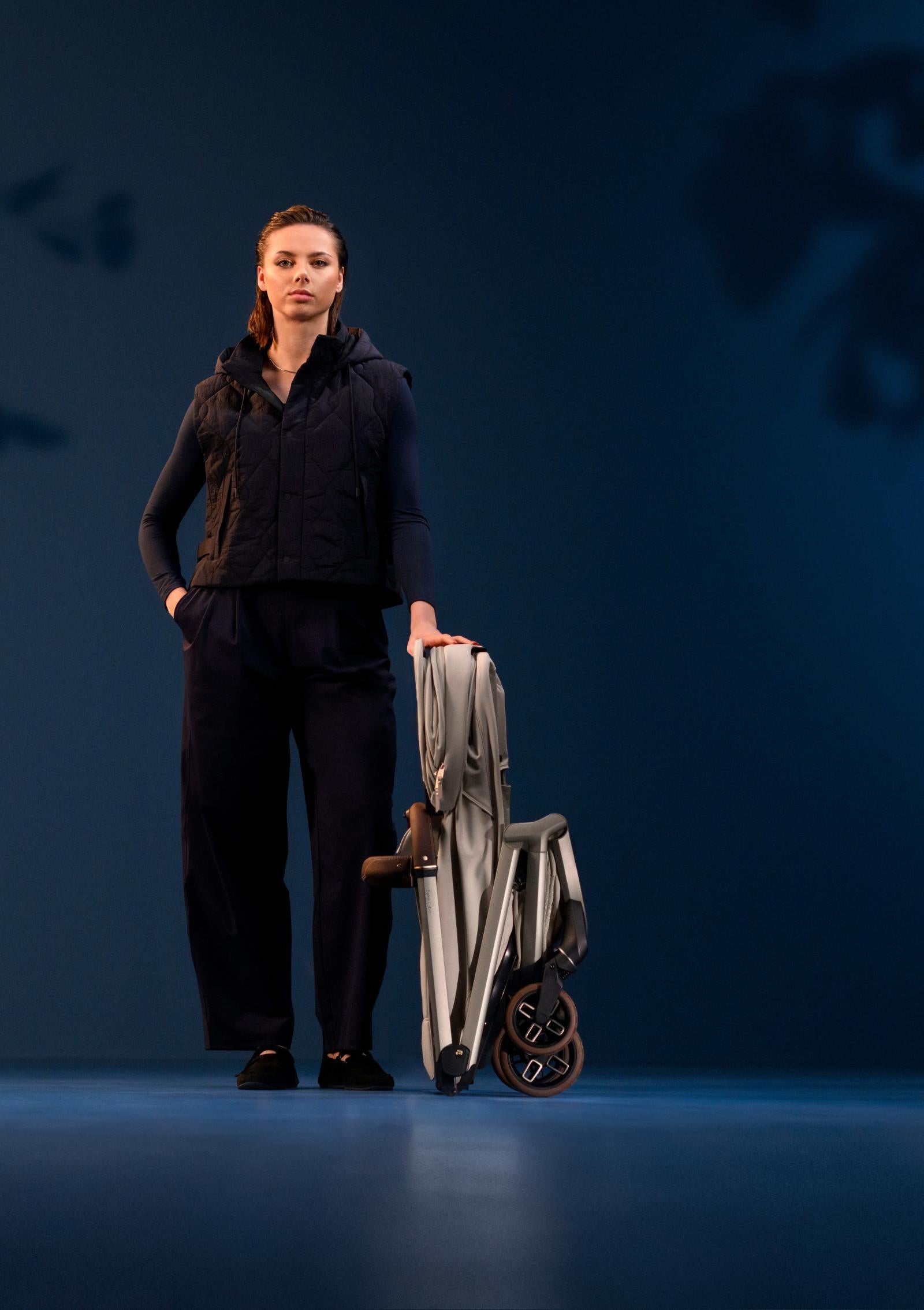 Maxi-Cosi Kinderwagen 'Fame Cabin' Sapphire Sand