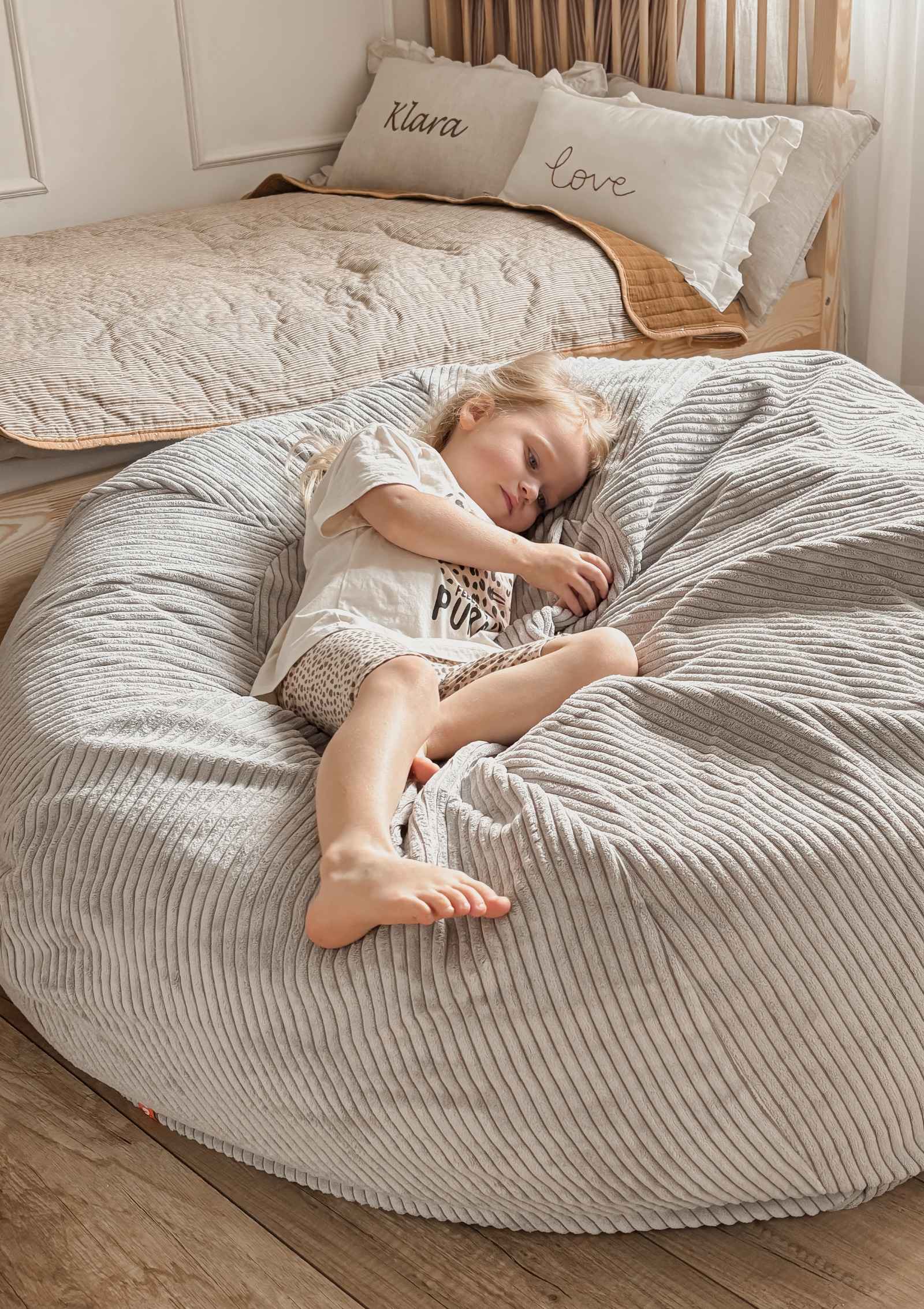 Funzy Family Sitzsack XXL Cord Koala Grau