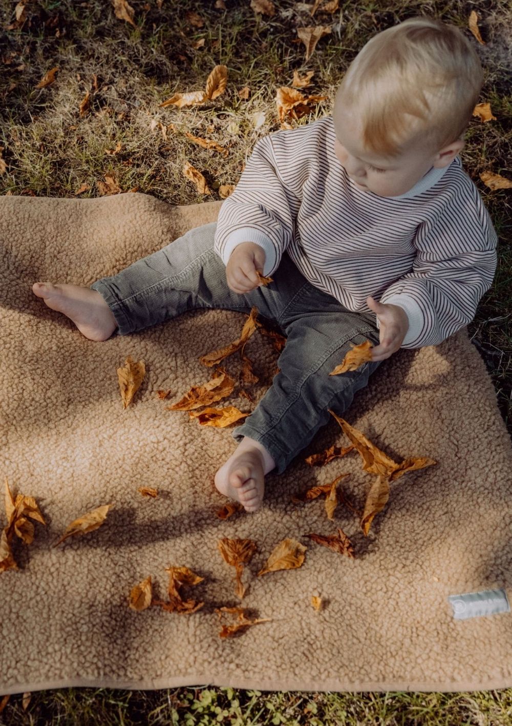 emma & noah Merino Teddy Kuscheldecke Essential Taupe 95 x 75 cm