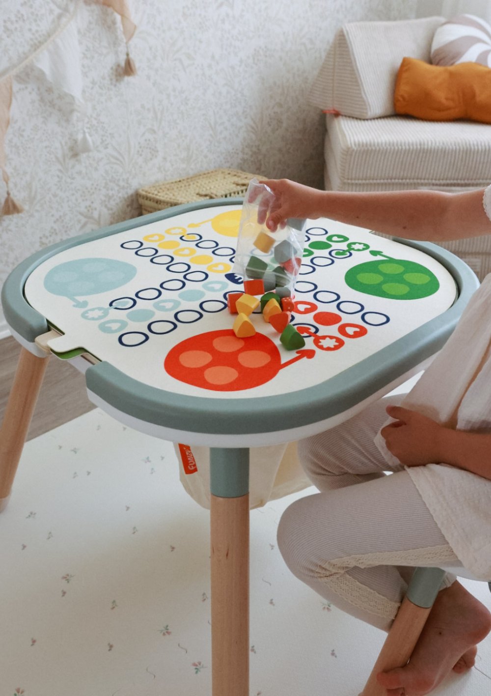 Funzy Spieltisch Pastell Grün