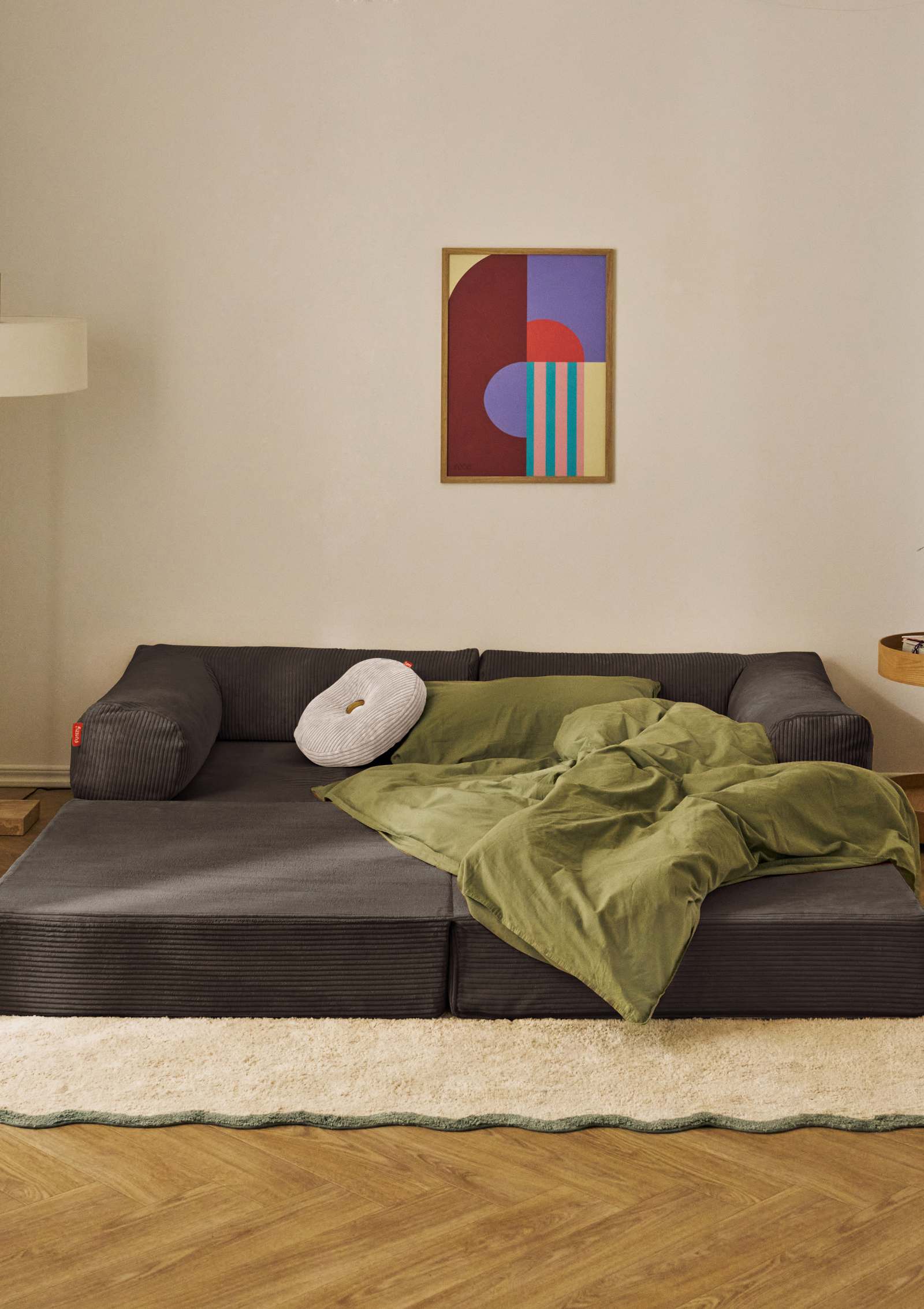 Funzy Family Sofa Cord Kiesel Grau ausgeklappt