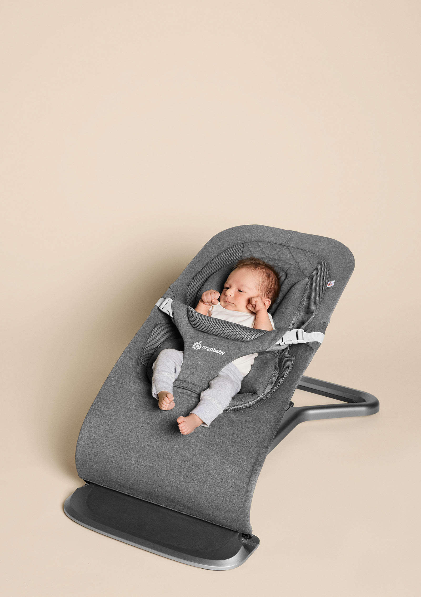 'Evolve' 3-in-1 Babywippe charcoal grey